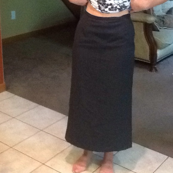 Casual corner black long skirt - Picture 1 of 4